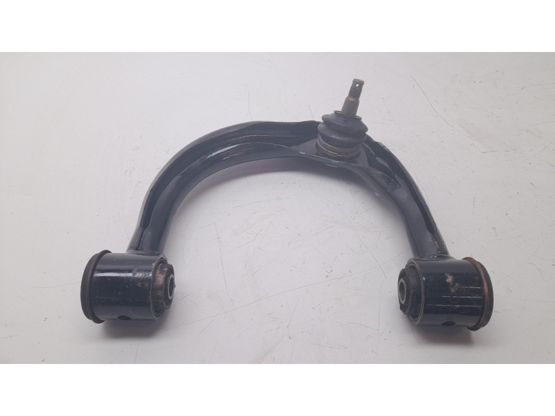 Recambio de brazo suspension superior delantero izquierdo para toyota land cruiser prado (_j15_) 2.8 d-4d (gdj155, gdj150) refer