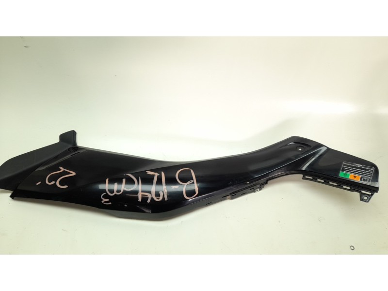Recambio de moldura para yamaha x-max 125 referencia OEM IAM BL1F171100P2 BL1F171100P2 