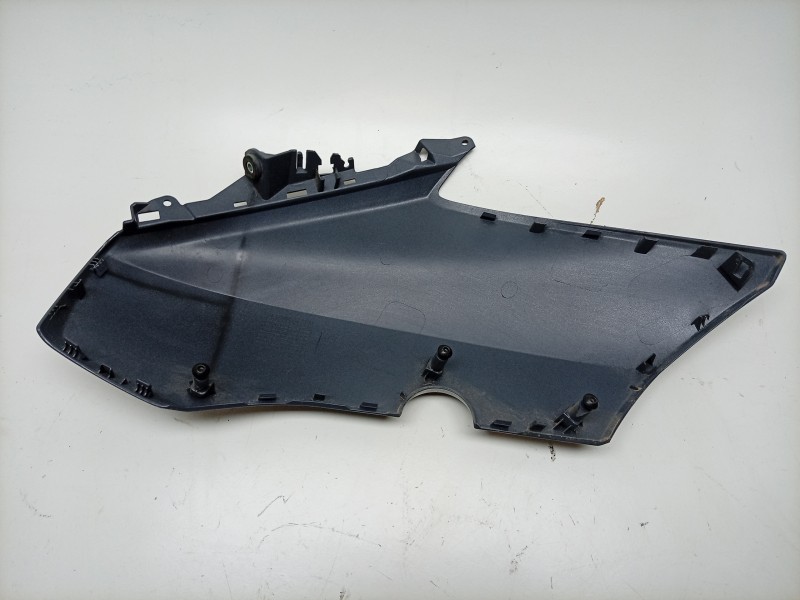 Recambio de carenado delantero izquierdo para yamaha x-max 125 referencia OEM IAM  BL1F835100P6 
