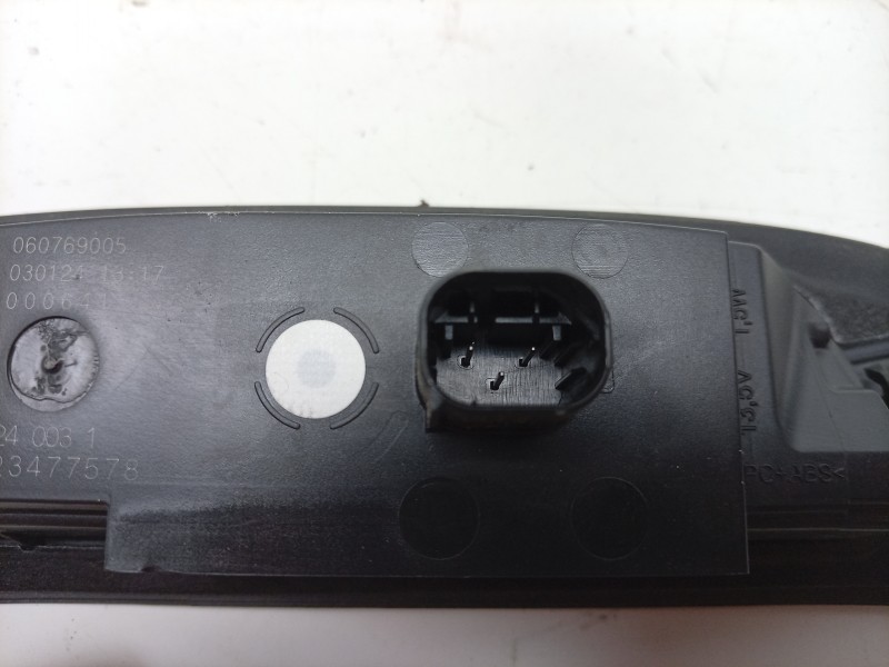 Recambio de maneta exterior porton para opel crossland x / crossland (p17, p2qo) 1.2 (75) referencia OEM IAM  060769005 