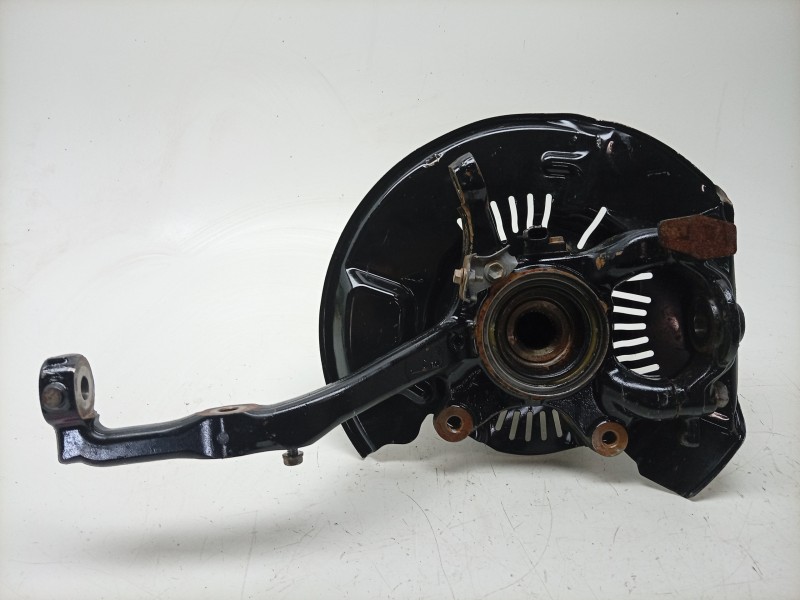 Recambio de mangueta delantera izquierda para toyota land cruiser prado (_j15_) 2.8 d-4d (gdj155, gdj150) referencia OEM IAM  43