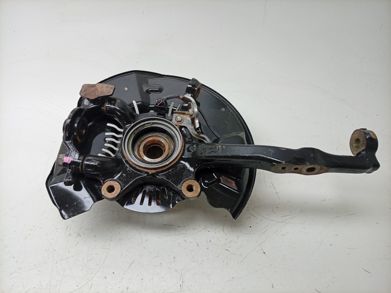 Recambio de mangueta delantera derecha para toyota land cruiser prado (_j15_) 2.8 d-4d (gdj155, gdj150) referencia OEM IAM  4321