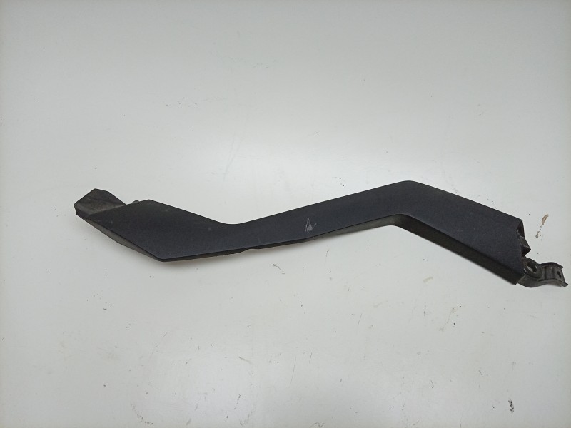 Recambio de moldura para honda crf 1100l africa twin africa twin referencia OEM IAM 64711MKSE00 64711MKSE0 