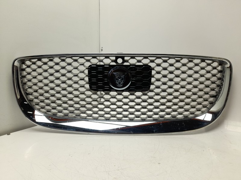 Recambio de rejilla delantera para jaguar xj (x351) 3.0 sdv6 referencia OEM IAM  FW93018K28 