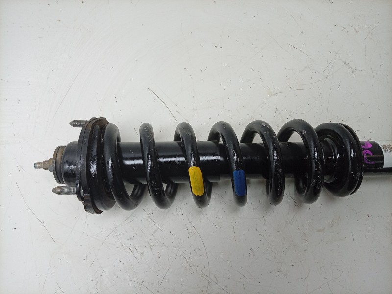 Recambio de amortiguador delantero derecho para toyota land cruiser prado (_j15_) 2.8 d-4d (gdj155, gdj150) referencia OEM IAM  