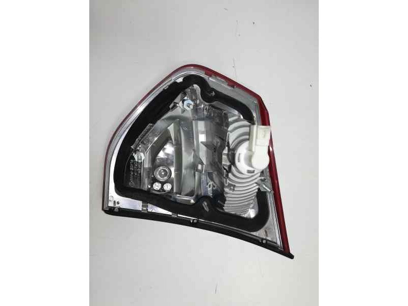 Recambio de piloto trasero izquierdo para citroen c4 picasso exclusive referencia OEM IAM 6350CC 104LLF872 