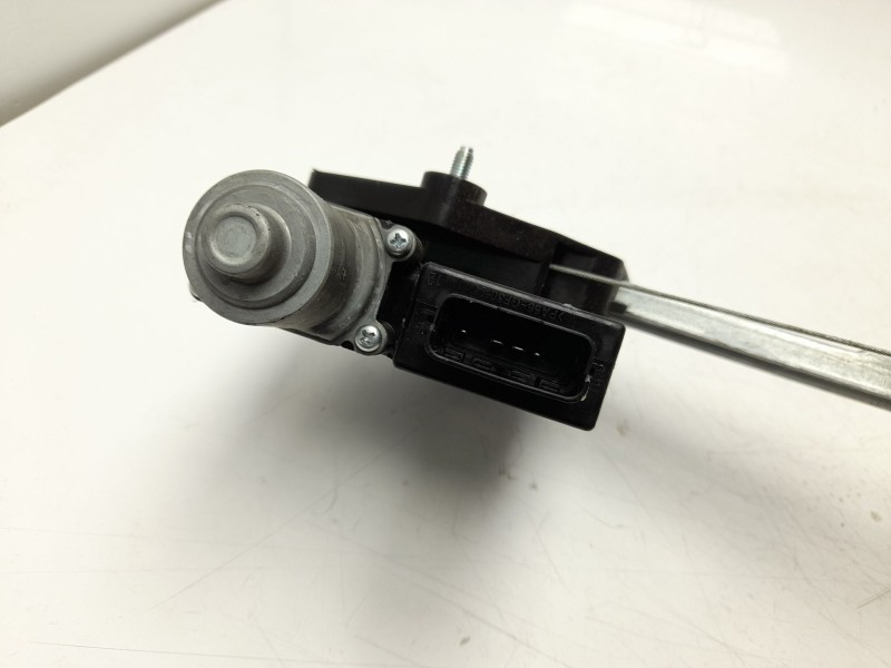 Recambio de elevalunas trasero derecho para kia ev9 100 gt-line awd referencia OEM IAM  83402DO210 