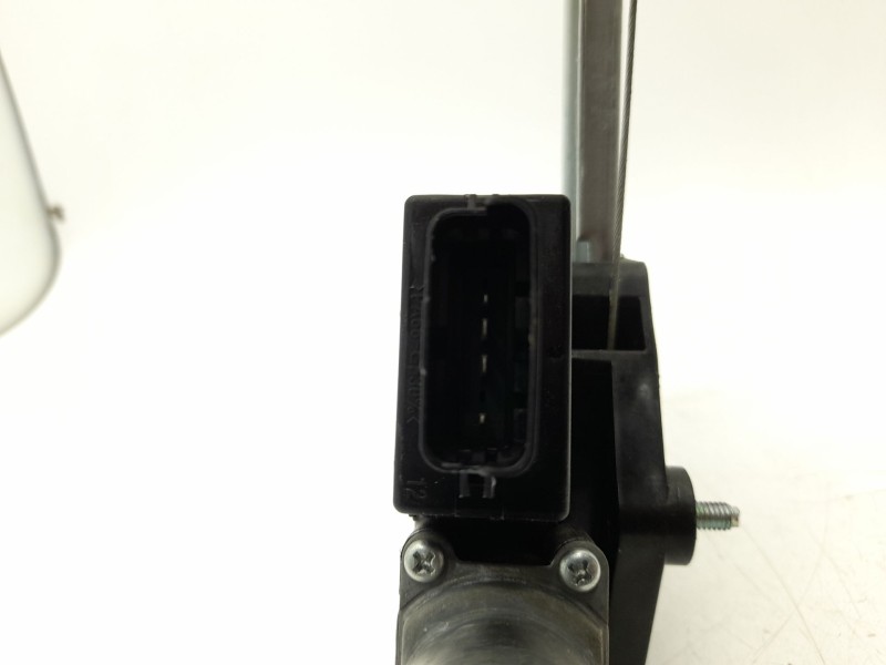 Recambio de elevalunas trasero izquierdo para kia ev9 100 gt-line awd referencia OEM IAM  83401DO210 