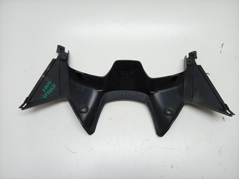 Recambio de moldura para honda crf 1100l africa twin africa twin referencia OEM IAM  64611MLNE00 