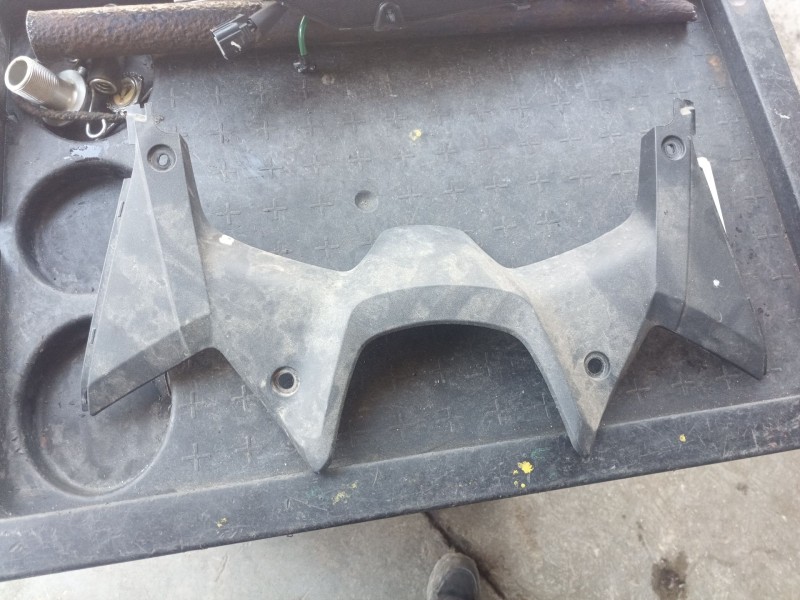 Recambio de moldura para honda crf 1100l africa twin africa twin referencia OEM IAM  64611MLNE00 
