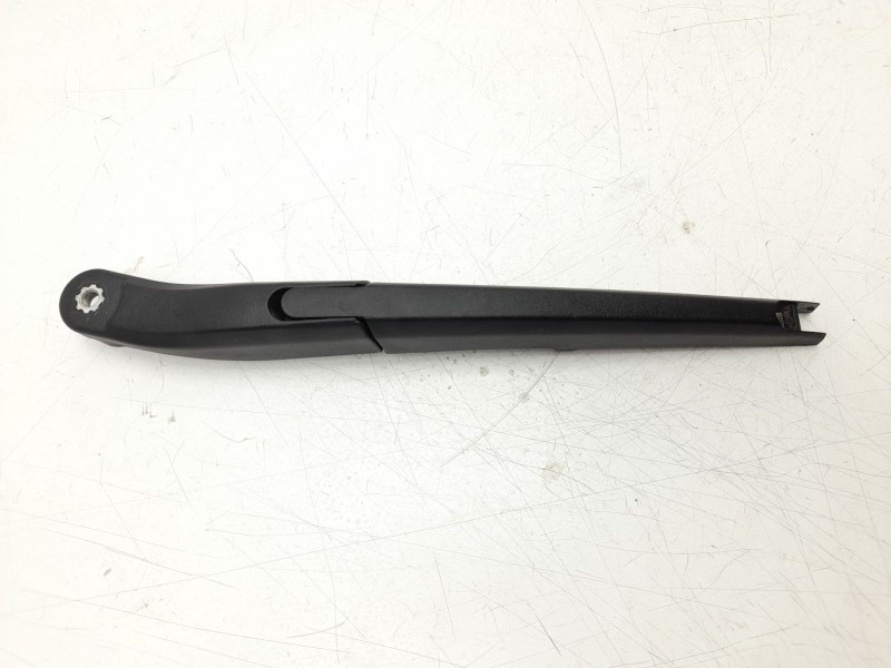 Recambio de brazo limpia trasero para kia ev9 100 gt-line awd referencia OEM IAM  98820DO000 