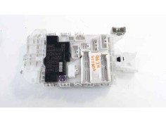 CAJA RELES / FUSIBLES AA1A4881 