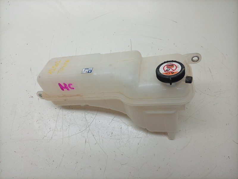 Recambio de deposito expansion para toyota land cruiser prado (_j15_) 2.8 d-4d (gdj155, gdj150) referencia OEM IAM  1647011150 
