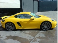 PORSCHE 718 CAYMAN (982)