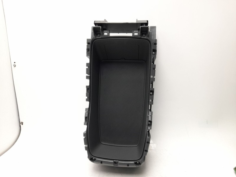 Recambio de moldura para kia ev9 100 gt-line awd referencia OEM IAM  B5633501025 