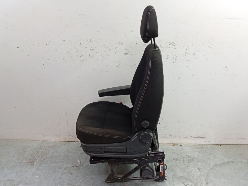 Recambio de asiento delantero izquierdo para toyota proace max referencia OEM IAM  1612590480 