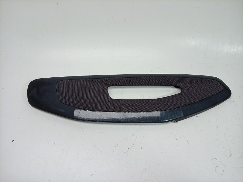 Recambio de moldura para kia ev9 100 gt-line awd referencia OEM IAM  84615DO110ROD 