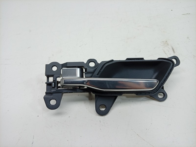 Recambio de maneta interior delantera izquierda para kia ev9 100 gt-line awd referencia OEM IAM  82610DO010DFS 