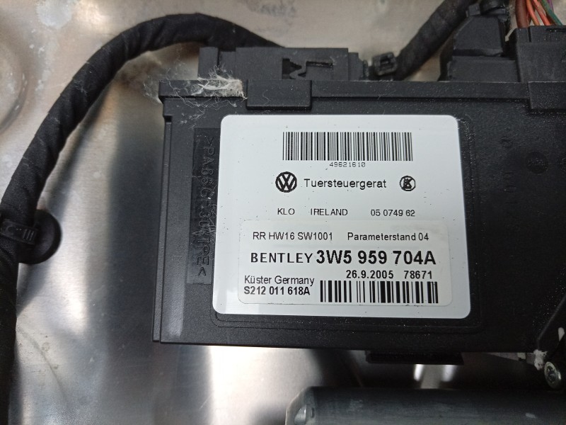 Recambio de elevalunas trasero derecho para bentley continental flying spur (3w_) 6.0 referencia OEM IAM 3W5839462B 3W5839462B 