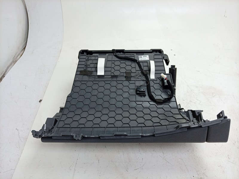 Recambio de guantera para kia ev9 100 gt-line awd referencia OEM IAM  84510DO100CRN 