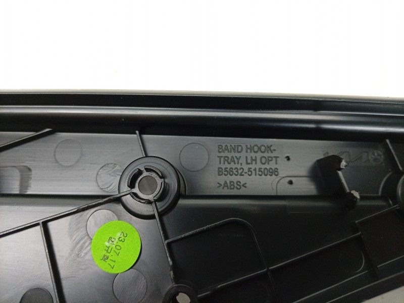 Recambio de moldura para kia ev9 100 gt-line awd referencia OEM IAM  84632DO000 