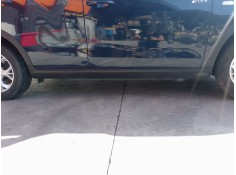 Recambio de estribos laterales para kg mobility tivoli referencia OEM IAM   