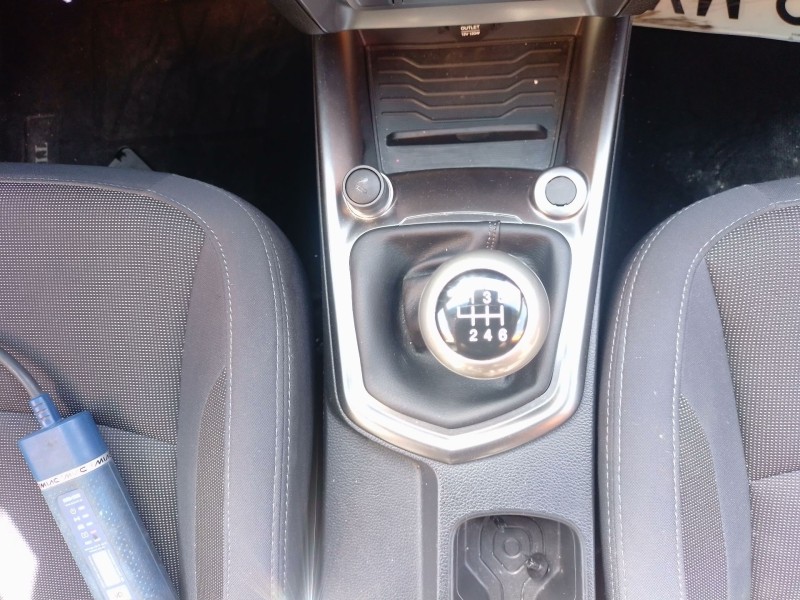 Recambio de palanca cambio para kg mobility tivoli referencia OEM IAM   