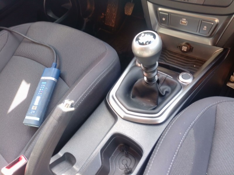 Recambio de palanca cambio para kg mobility tivoli referencia OEM IAM   
