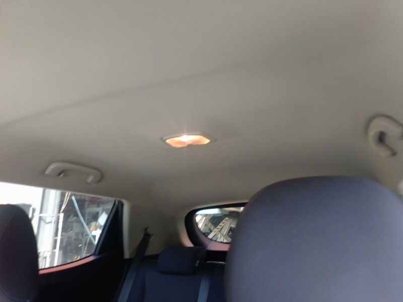 Recambio de techo interior para kg mobility tivoli referencia OEM IAM   