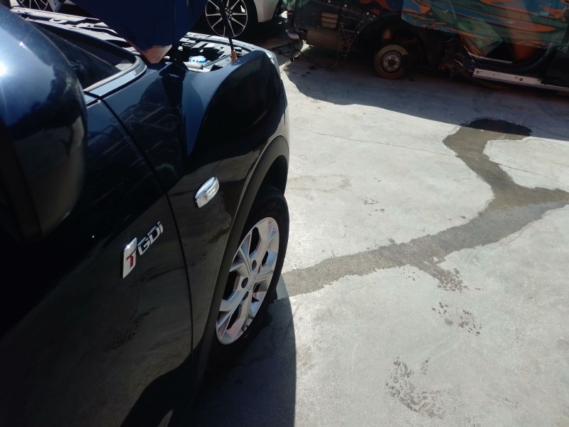 Recambio de aleta delantera derecha para kg mobility tivoli referencia OEM IAM   