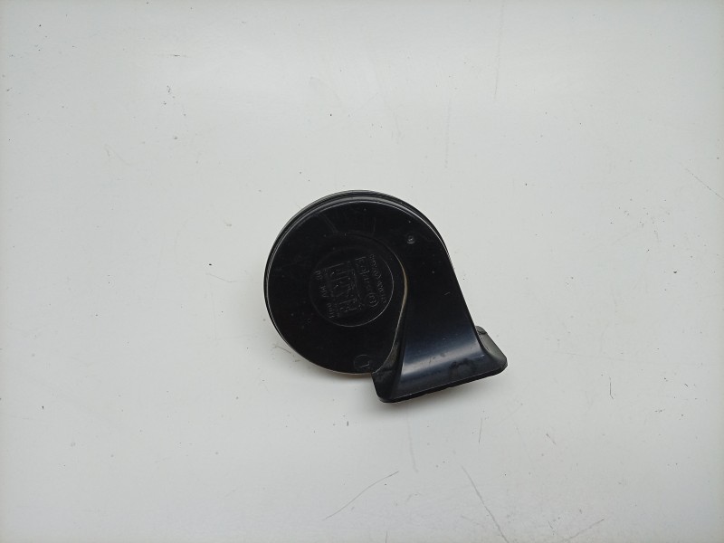 Recambio de claxon para bmw k 1200 s/r/gt k 1200 gt   ´06 referencia OEM IAM  61337698350 