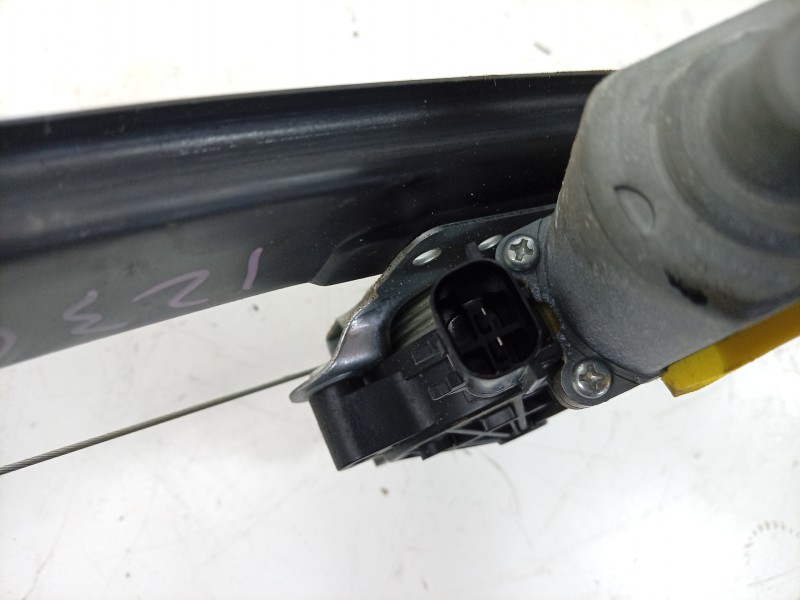 Recambio de elevalunas trasero derecho para ssangyong xlv suv e-xgi 160 referencia OEM IAM 7332135000 7332135000 