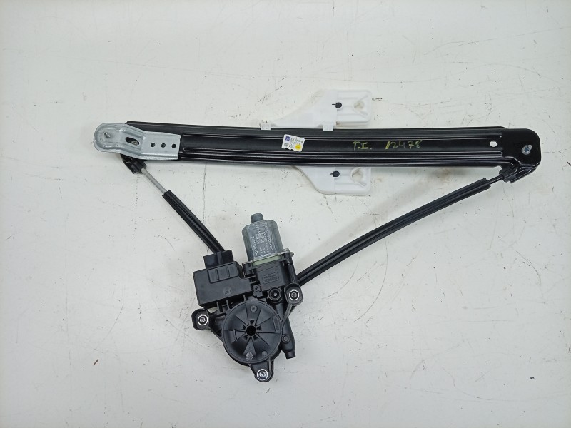 Recambio de elevalunas trasero izquierdo para seat ateca (kh7, khp) 1.5 tsi referencia OEM IAM  5Q0959407E 