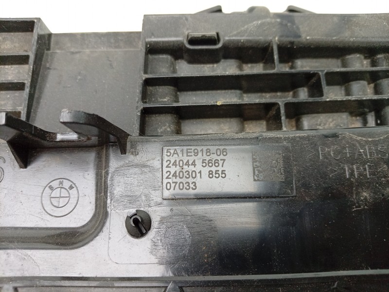 Recambio de canalizador de aire para bmw i4 edrive 40 referencia OEM IAM  5A1E91806 
