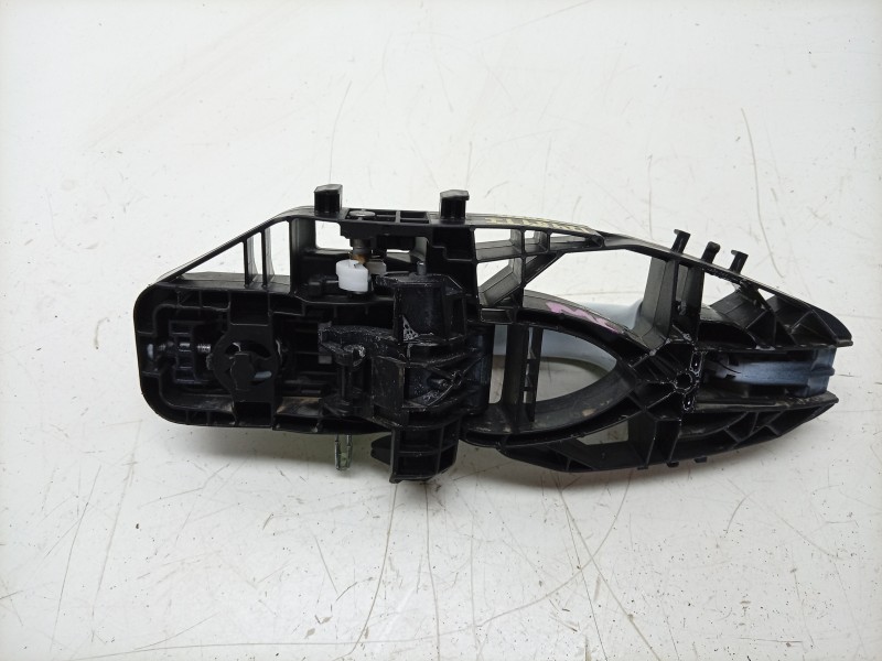Recambio de maneta exterior trasera izquierda para ford fiesta vii (hj, hf) 1.0 ecoboost referencia OEM IAM 2126416 2126416 