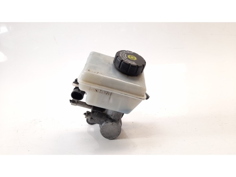 Recambio de bomba freno para opel zafira b 1.7 16v cdti referencia OEM IAM 93182937  