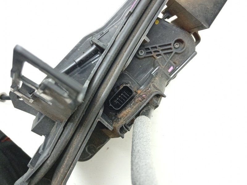 Recambio de cerradura puerta trasera izquierda para ford fiesta vii (hj, hf) 1.0 ecoboost referencia OEM IAM  H1BAA26413CB 