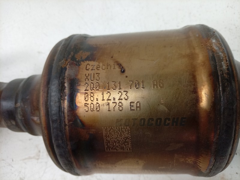Recambio de catalizador para skoda fabia iv (pj3) 1.0 mpi referencia OEM IAM 2Q0131701AG 2Q0131690J 