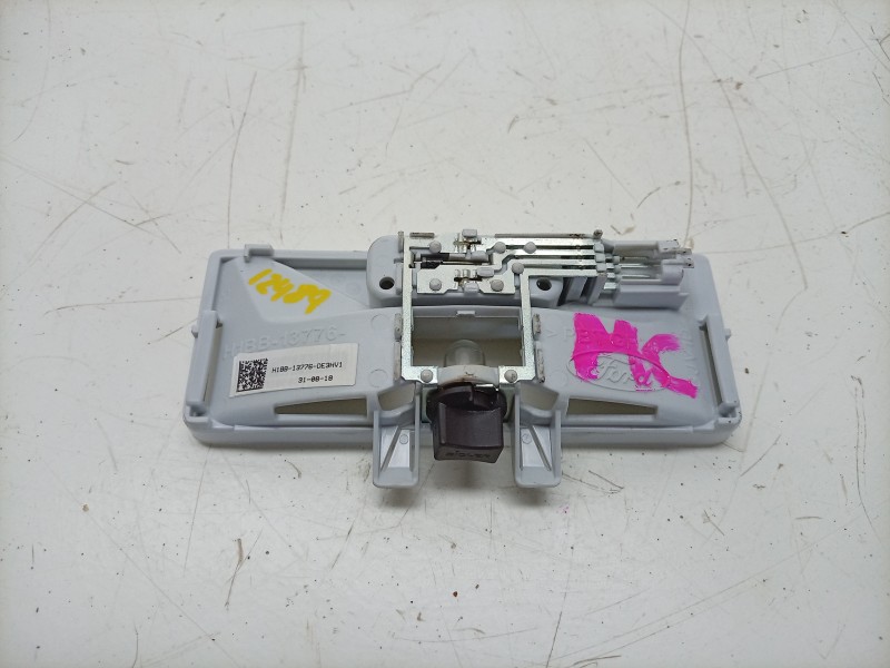 Recambio de luz interior para ford fiesta vii (hj, hf) 1.0 ecoboost referencia OEM IAM 2407738 2407738 