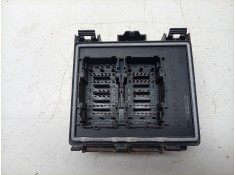 CAJA RELES / FUSIBLES H1BT14D068AG 