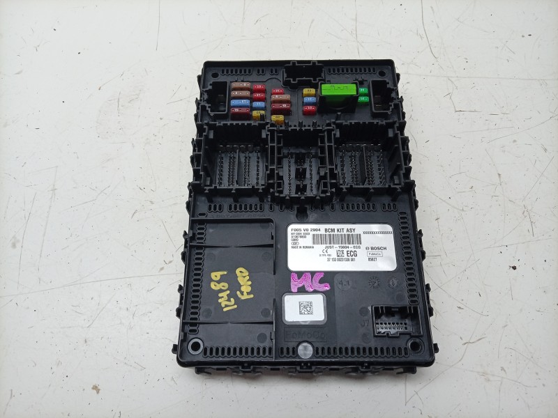 Recambio de caja reles / fusibles para ford fiesta vii (hj, hf) 1.0 ecoboost referencia OEM IAM 00231338 JU5T15604ECG 
