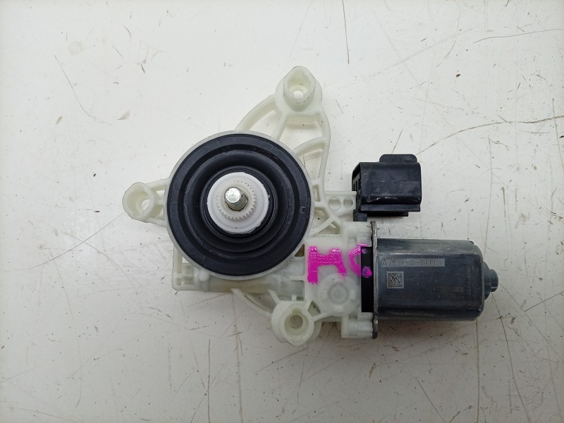 Recambio de motor elevalunas delantero izquierdo para ford fiesta vii (hj, hf) 1.0 ecoboost referencia OEM IAM  A75654110 