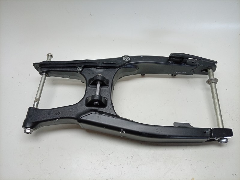 Recambio de basculante para honda crf 1100l africa twin africa twin referencia OEM IAM 52200MKSE00ZB 52200MKSE00ZB 