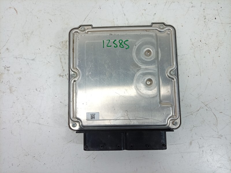 Recambio de centralita motor uce para volkswagen passat b8 (3g2, cb2) 2.0 tdi referencia OEM IAM 0281031066 04L907309R 
