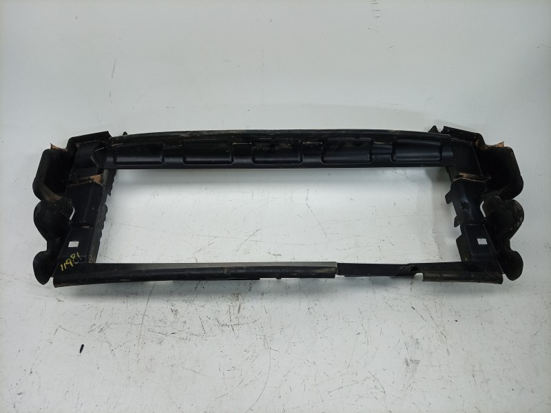 Recambio de deflector central paragolpes delantero para land rover evoque hse dynamic referencia OEM IAM  BJ328327AB 