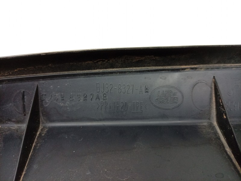 Recambio de deflector central paragolpes delantero para land rover evoque hse dynamic referencia OEM IAM  BJ328327AB 