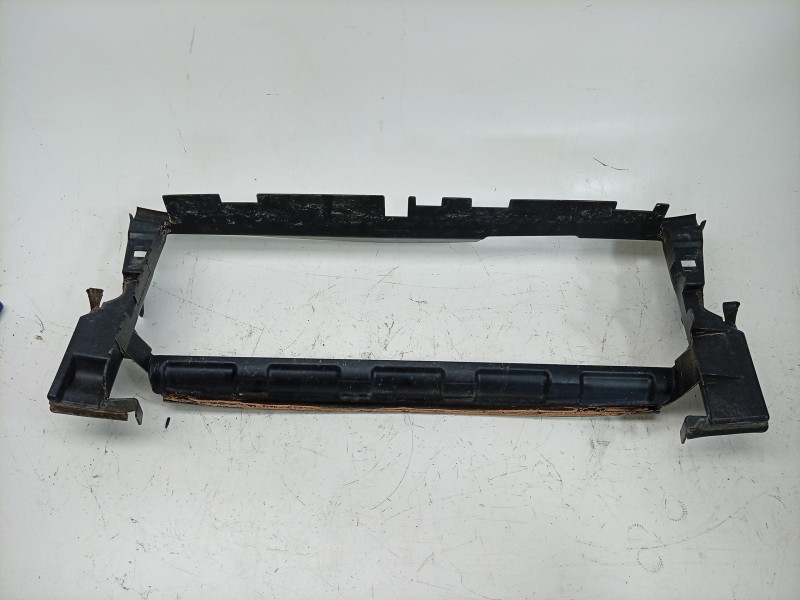 Recambio de deflector central paragolpes delantero para land rover evoque hse dynamic referencia OEM IAM  BJ328327AB 