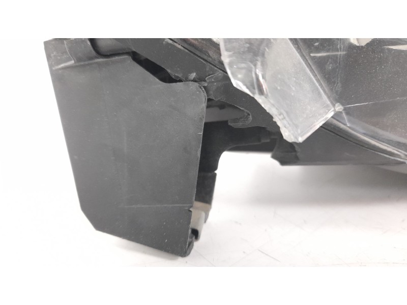 Recambio de faro derecho para citroen jumpy fugón 1.5 blue-hdi fap referencia OEM IAM 9808567680 10107620001 