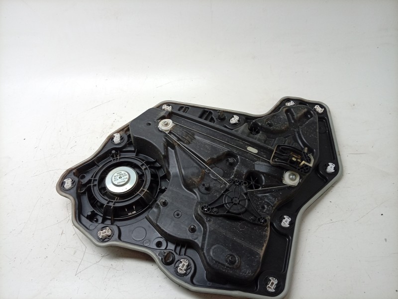 Recambio de elevalunas trasero derecho para ford fiesta vii (hj, hf) 1.0 ecoboost referencia OEM IAM 2146006 2146006 
