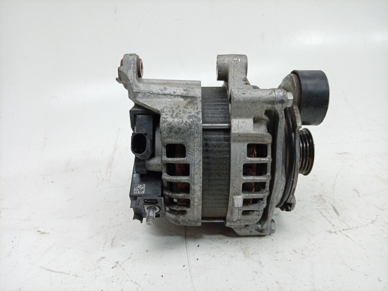 Recambio de alternador para bmw 3 (f30, f80) 340 i xdrive referencia OEM IAM 0125812026 12318571357 ALF230A01BS